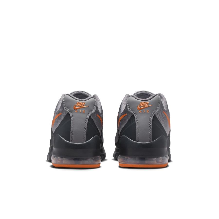 NIKE（ナイキ） スニーカー メンズ エア マックス インヴィガー 749680