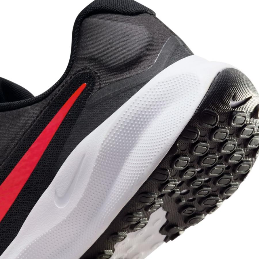 NIKE（ナイキ） スニーカー メンズ レボリューション 7 FB2207