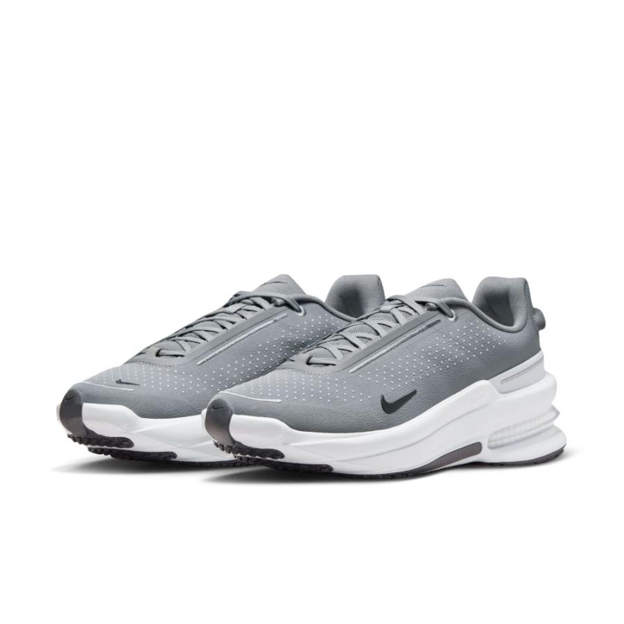 メンズ　NIKE スニーカー NIKE（ナイキ） エア マックス ニュアクシス メンズ スニーカー