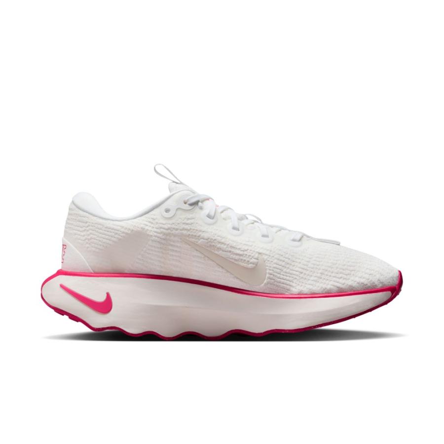NIKE（ナイキ） ウォーキング レディース モティバ DV1238 NIKE MOTIVA