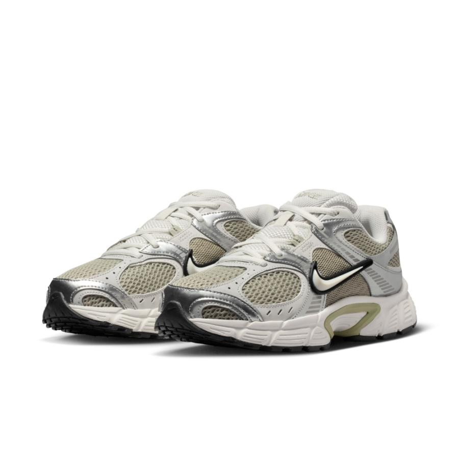NIKE（ナイキ） スニーカー レディース HQ7901 NIKE V5 RNR : つるや