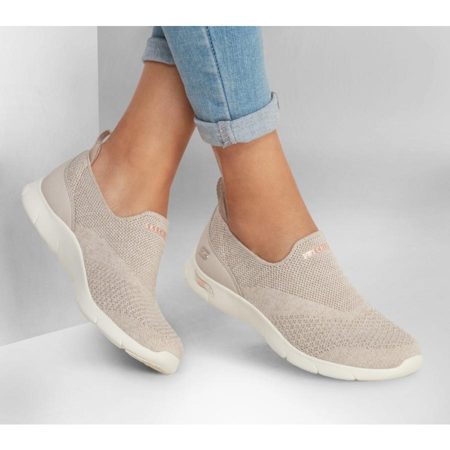 SKECHERS（スケッチャーズ） スリッポン レディース アーチ フィット