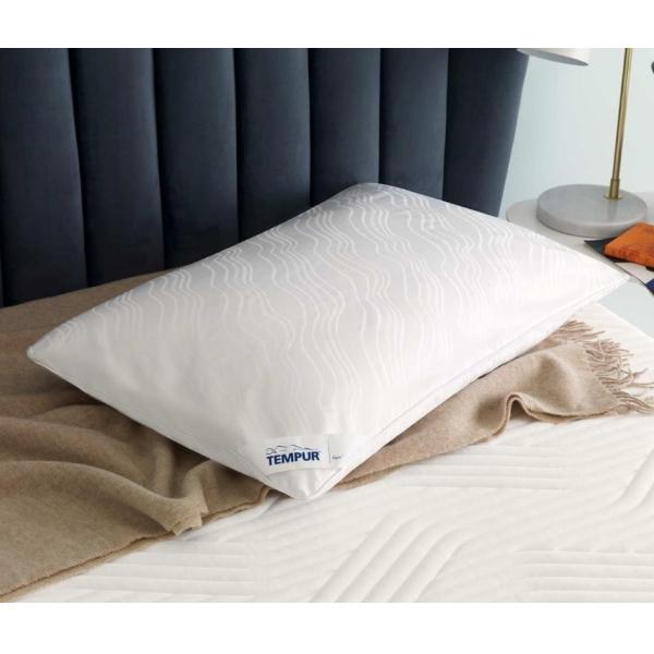 日本正規品 テンピュール Tempur ホワイト トラディショナルピロー 43x63cm カバー洗濯可能 カバー綿100 枕 3年保証 30周年数量限定モデル トライスリー 通販 Yahoo ショッピング