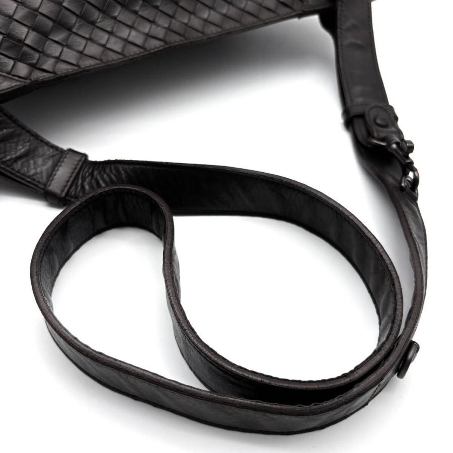 Bottega Veneta ボッテガヴェネタ イントレチャート ショルダーバッグ