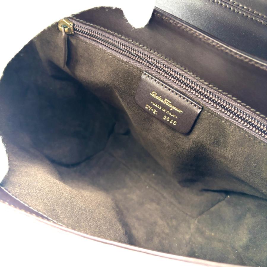 サルヴァトーレフェラガモ Salvatore Ferragamo ワンショルダーバッグ