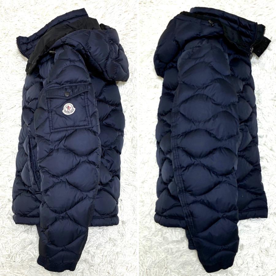 MONCLER モンクレール ダウンジャケット MORANDIERES モランデレス