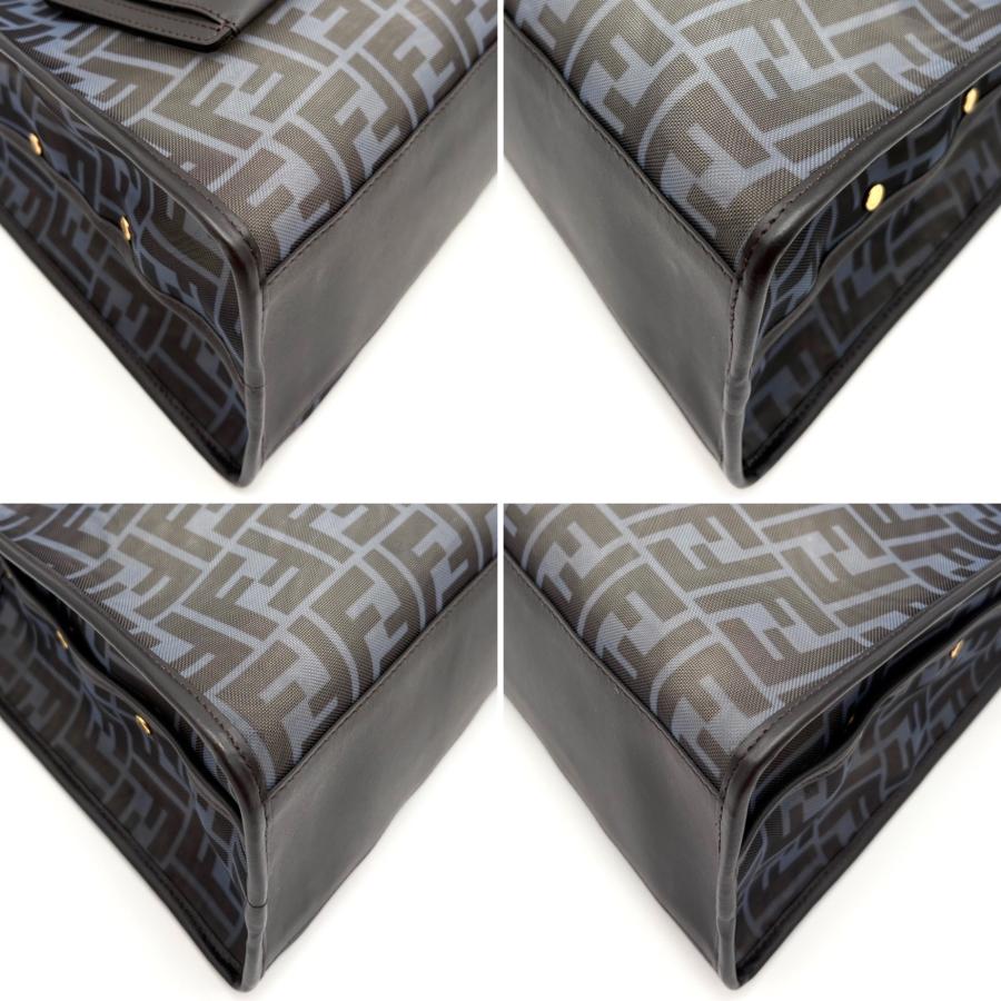 フェンディ FENDI ピーカブー ディフェンダー ズッカ バッグカバー 