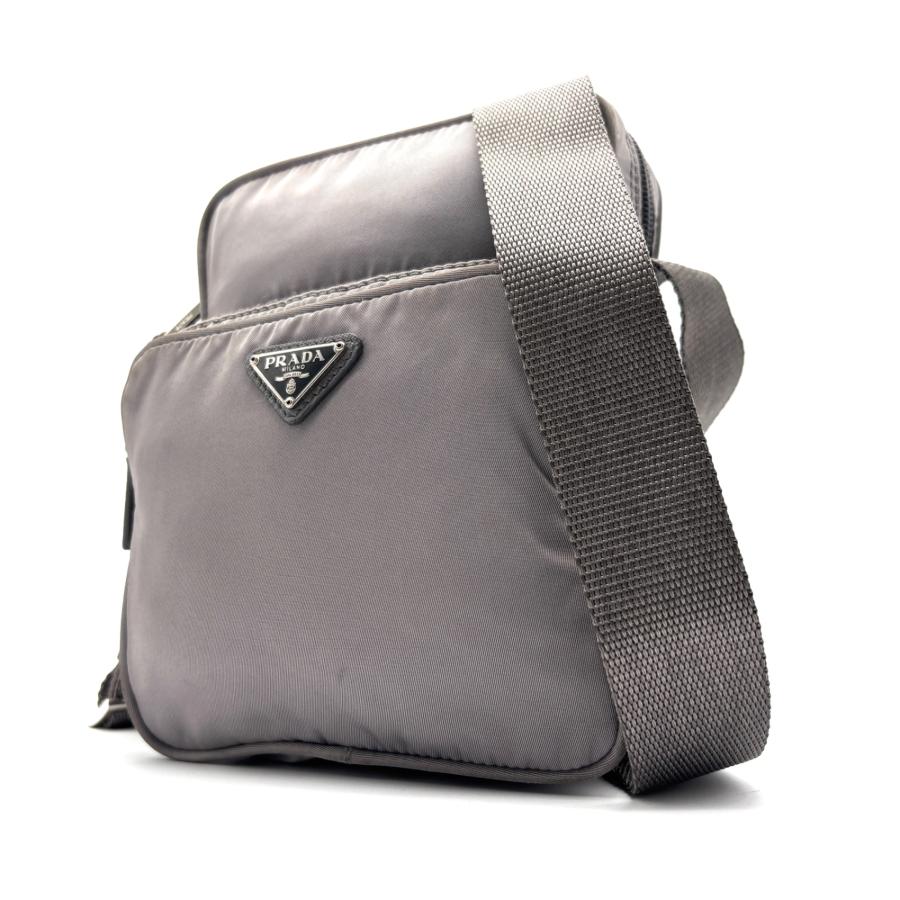 PRADA プラダ ショルダーバッグ サコッシュ 三角ロゴ プレート 白タグ