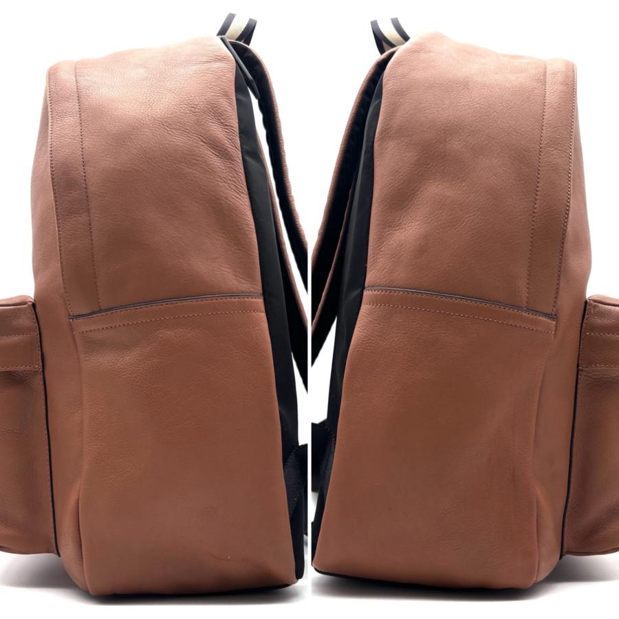 極美品 コーチ COACH リュックサック バックパック 型押しロゴ A4 大