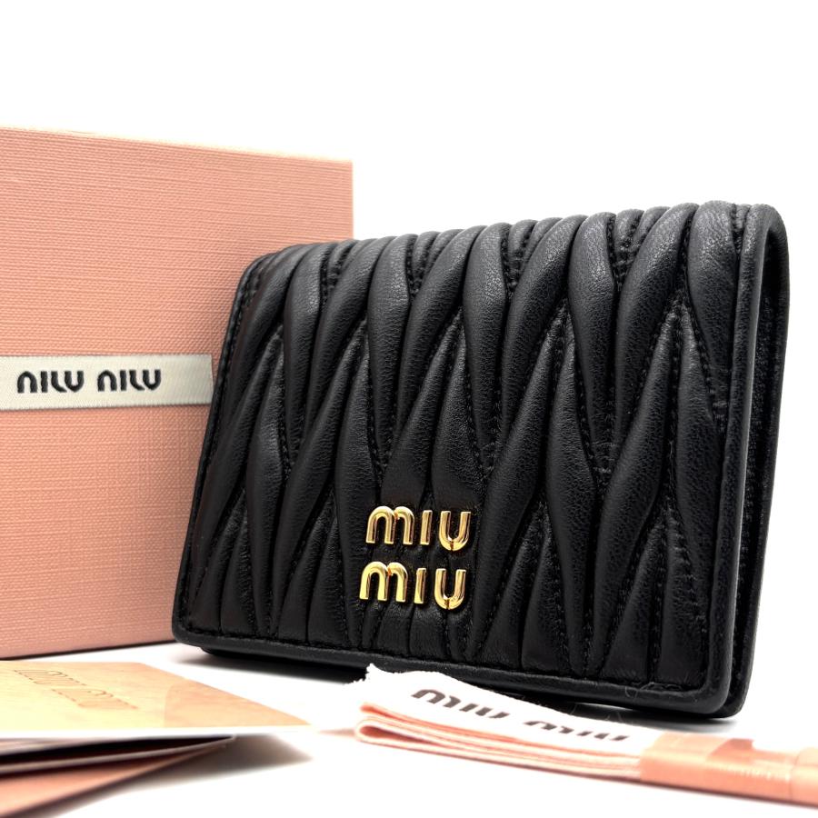 ミュウミュウ miumiu マテラッセ 二つ折り 財布 レザー ブラック 黒