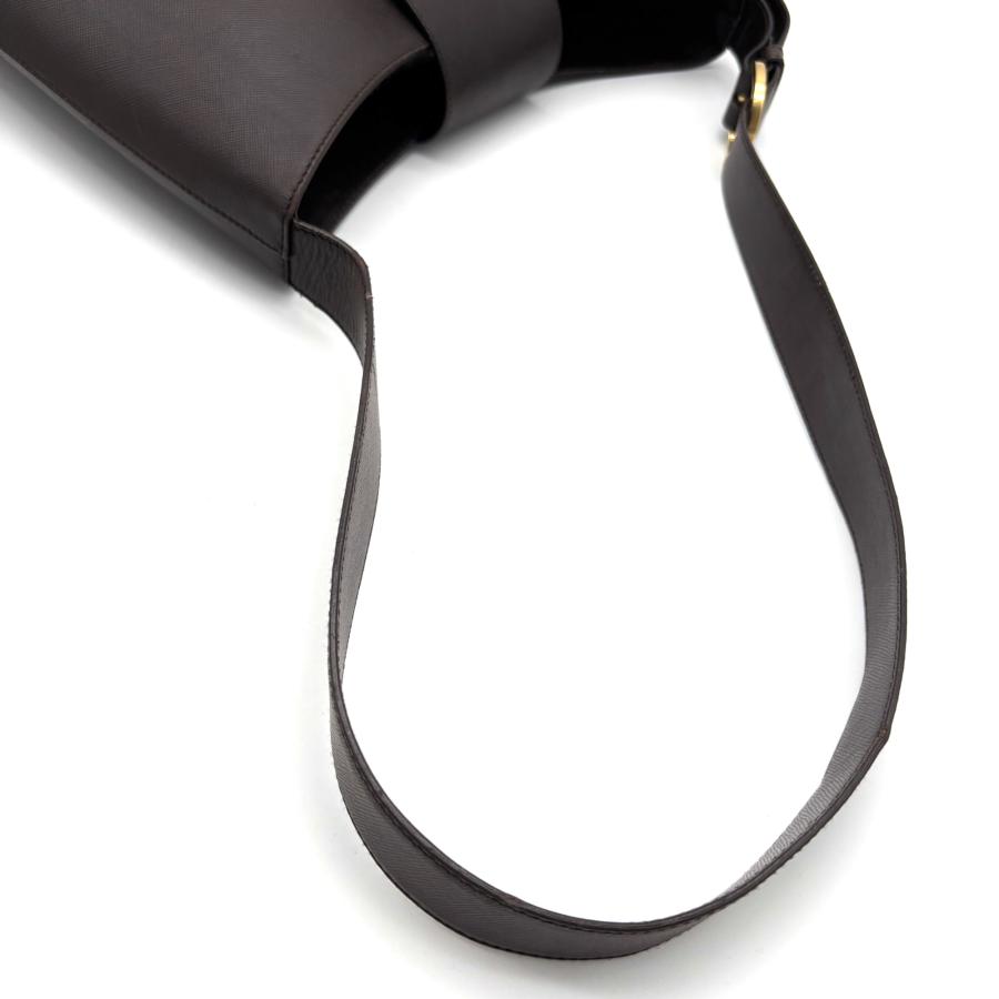 サルヴァトーレフェラガモ Salvatore Ferragamo ワンショルダーバッグ