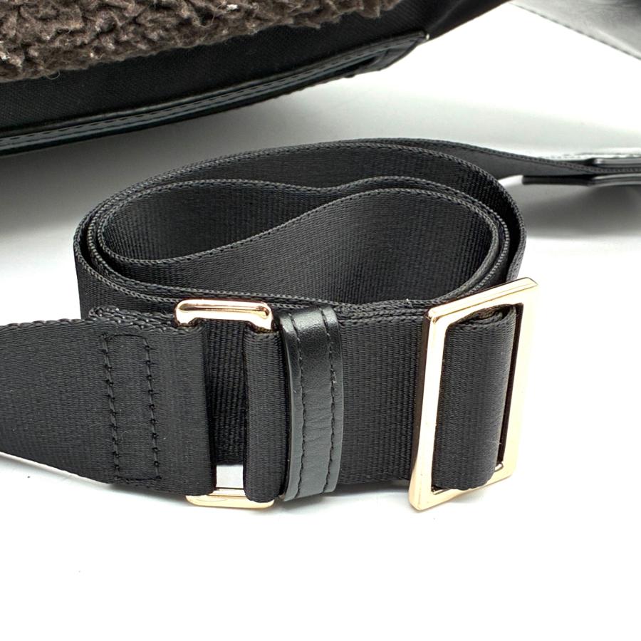 正規品 Paul smith ポールスミス ボディバッグ ウエストバッグ ボア ファー 斜め掛け クロスボディ ロゴ メンズ 黒 茶_7