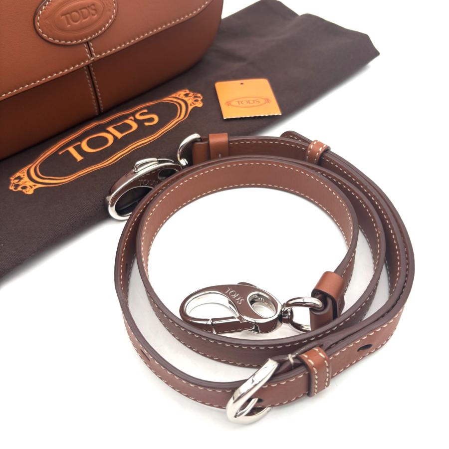トッズ TOD'S ショルダーバッグ 鞄 カバン フラップ ロゴ オールレザー