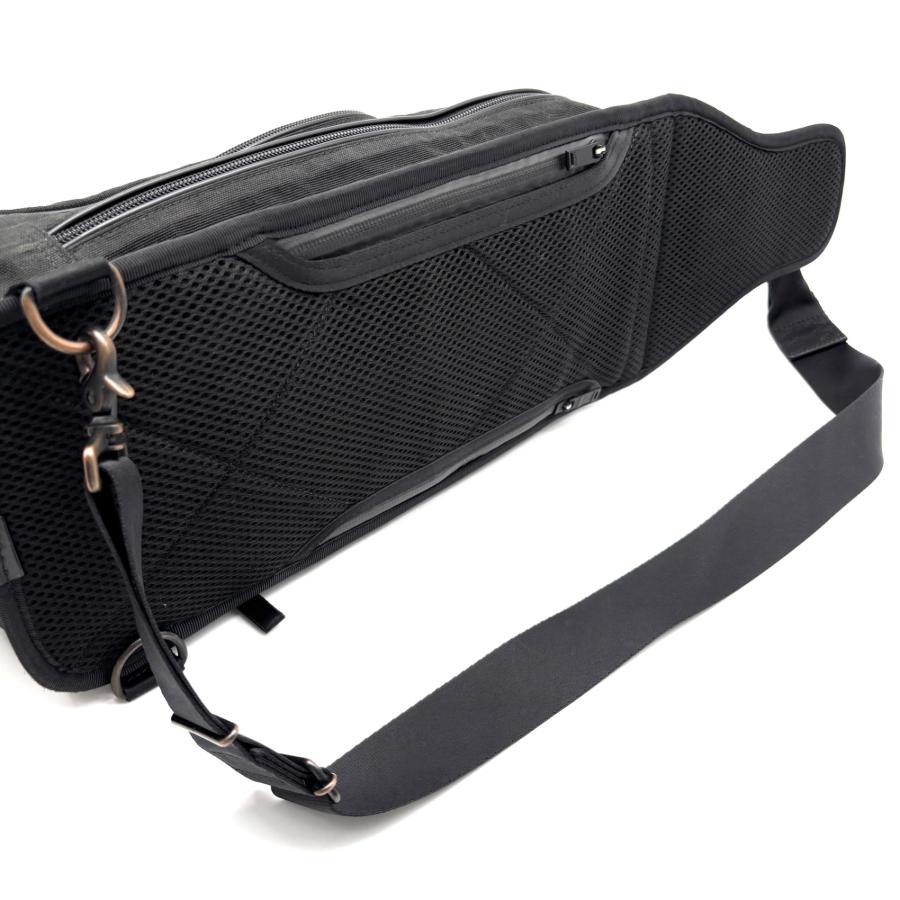 PORTER ポーター HYBRID ハイブリッド ボディバッグ ワンショルダーバッグ スリングバッグ カバン 鞄 斜めがけ クロスボディ ブラック 黒 737-17804_5