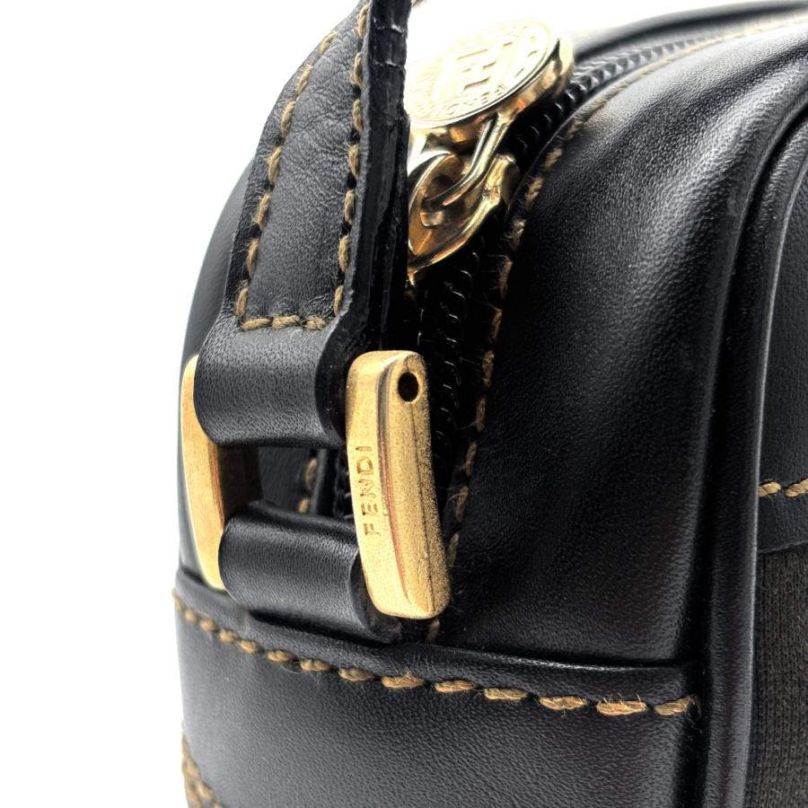 フェンディ FENDI ペカン ショルダーバッグ カメラバッグ PVC レザー