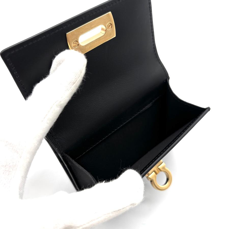フェラガモ FERRAGAMO ガンチーニ 二つ折り財布 コンパクトウォレット