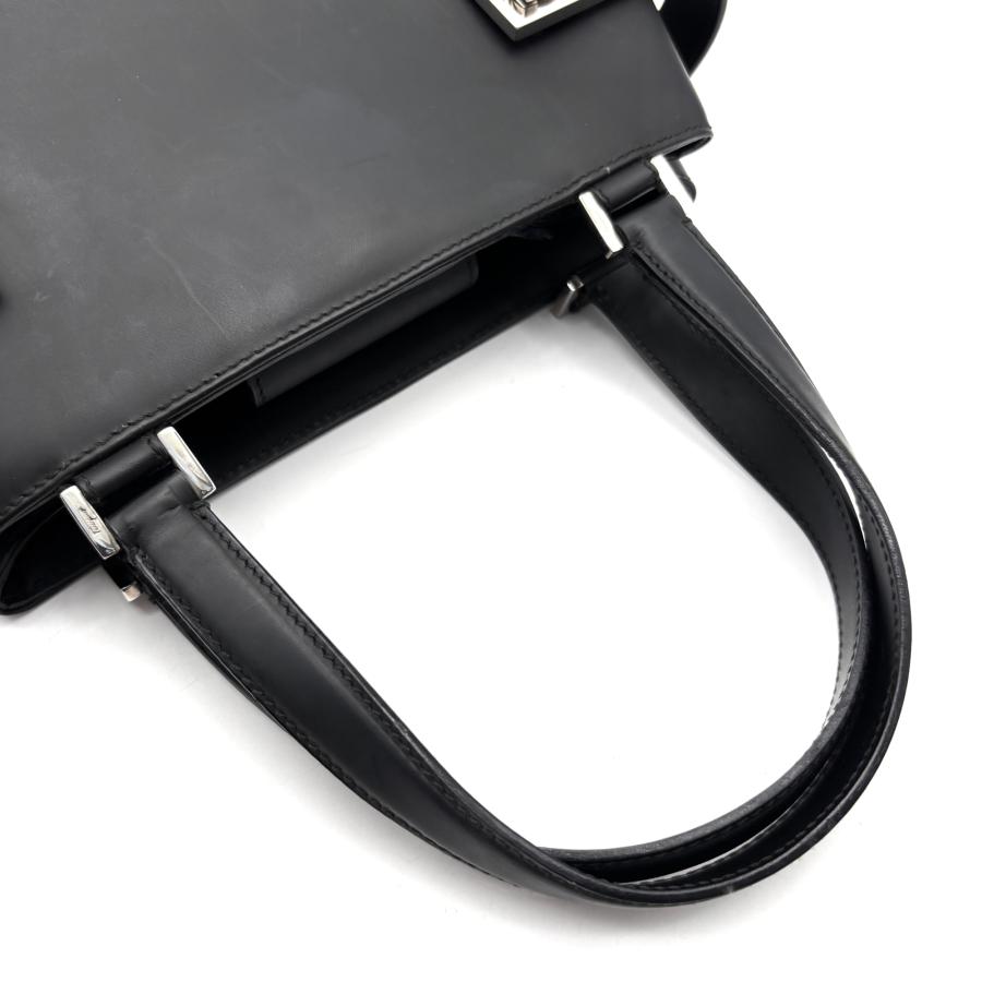 サルヴァトーレ フェラガモ Salvatore Ferragamo ダブルガンチーニ