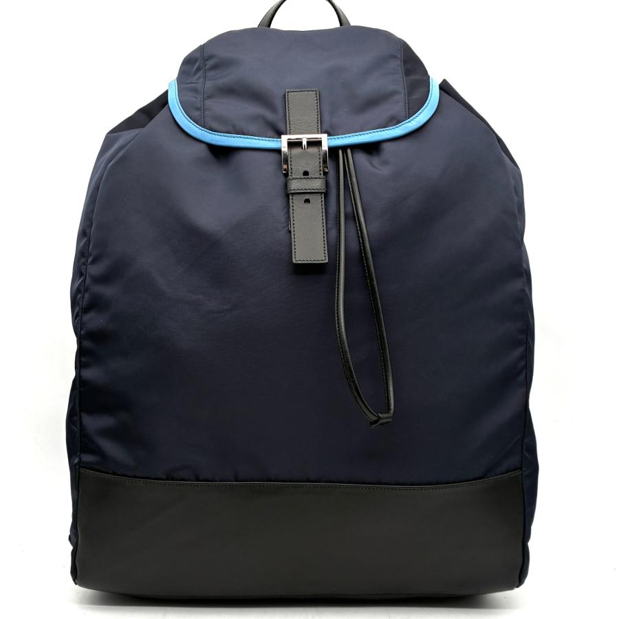PRADA プラダ　リュック　バックパック　三角ロゴ　ナイロン　ベルト　巾着型 ほぼ未使用 プラダ PRADA リュック バックパック 三角ロゴ プレート