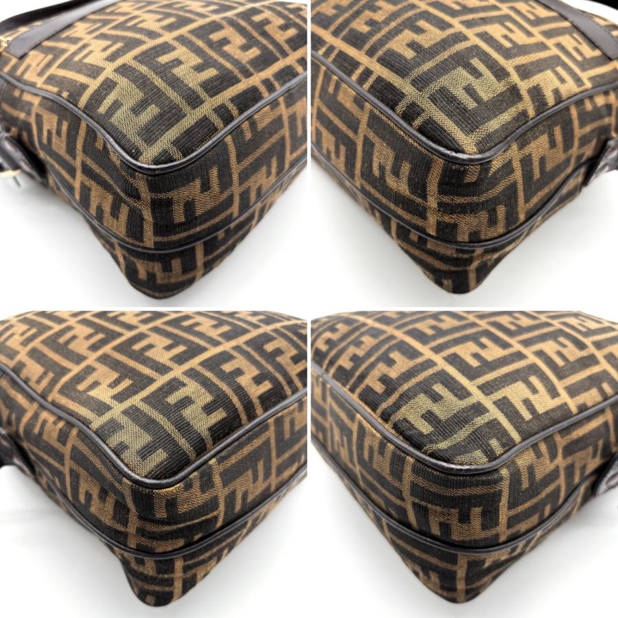 フェンディ FENDI ズッカ ショルダーバッグ メッセンジャーバッグ