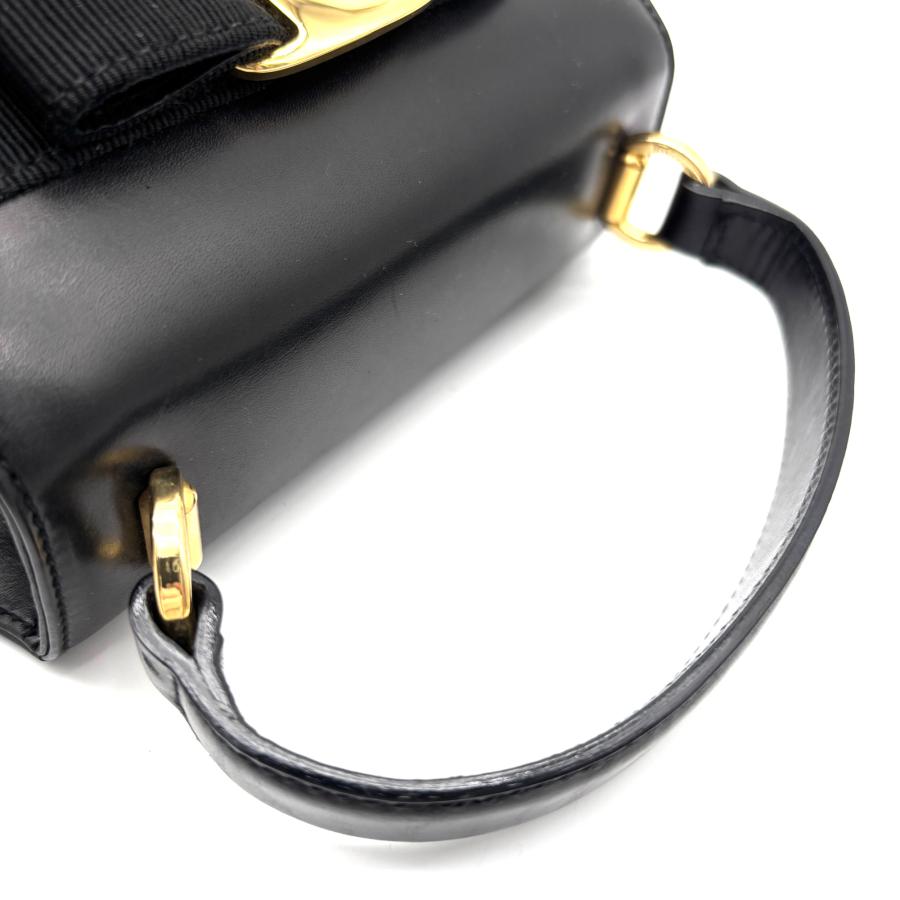 フェラガモ Salvatore Ferragamo ヴァラリボン 2way ハンドバッグ