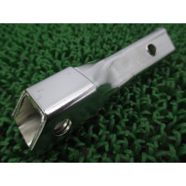VF750F ステップ 左 50645-MB2-000 在庫有 即納 ホンダ 純正 新品