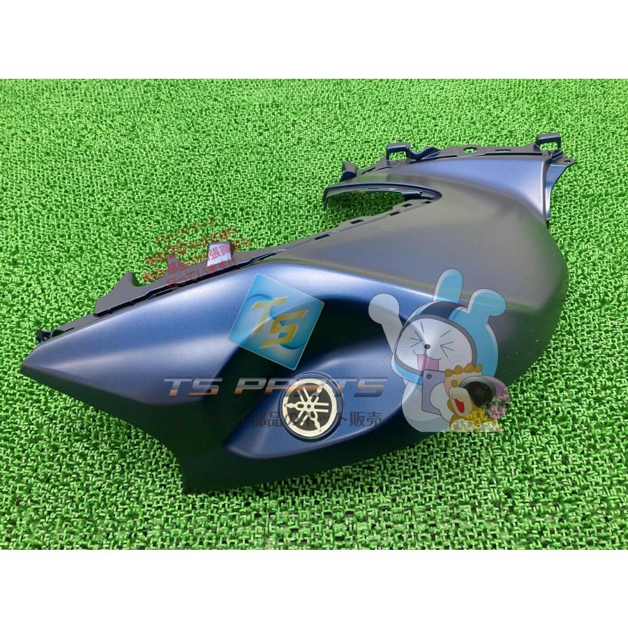 バイク FZ25 タンクサイドカバー 右 在庫有 即納 ヤマハ 純正 新品