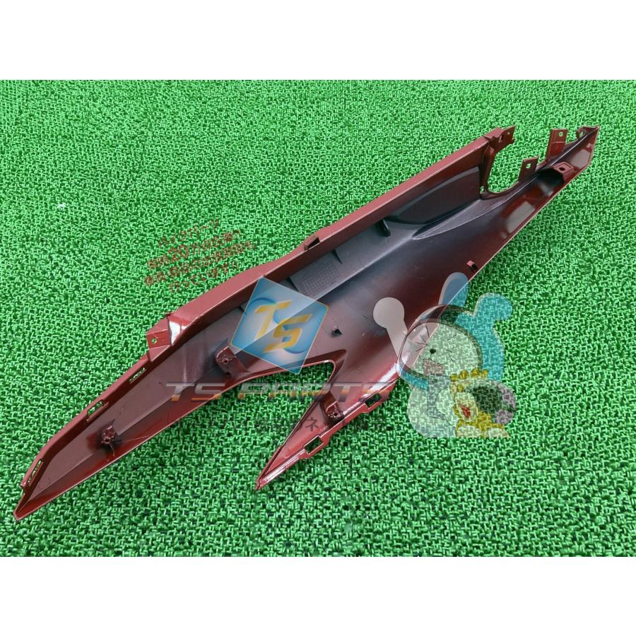 ホンダ（HONDA） クリック125 サイドカウル 右 在庫有 即納 純正 新品