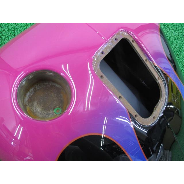 FLSTC1450 タンク ハーレー 純正 中古 バイク 部品 ラジカルペイント 200 200 車検 Genuine Ls Harley Davidson（ハーレー・ダビッドソン） FLSTC1450 タンク