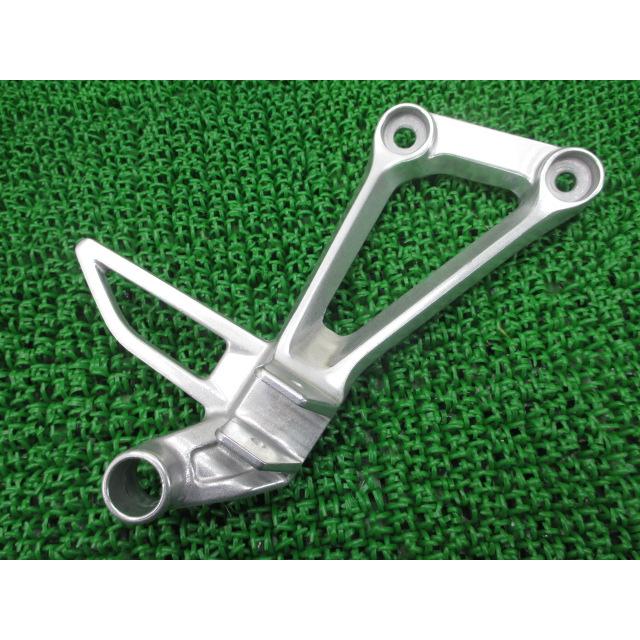 はる CBR250R タンデムステップホルダー 右 50715-KYJ-900 在庫有 即納