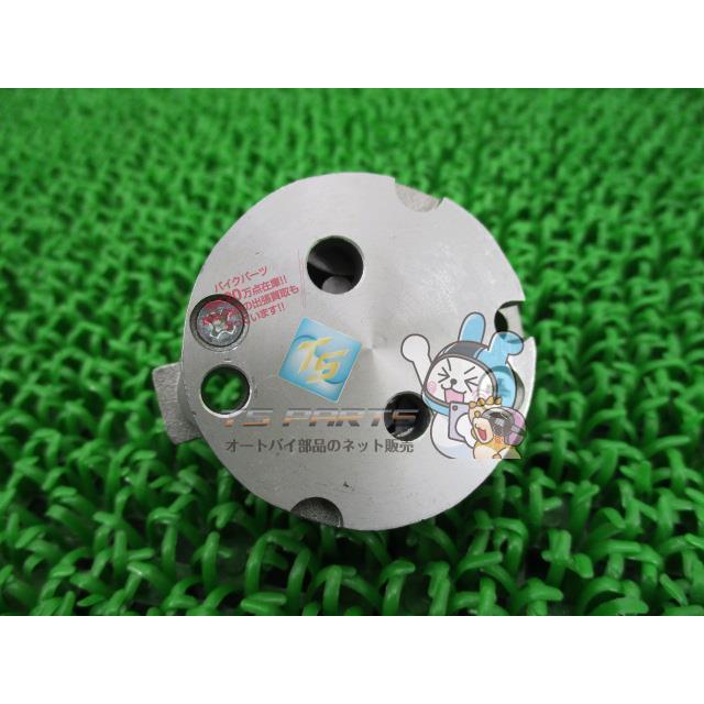MP3 オイルポンプ 在庫有 即納 ピアジオ 純正 新品 バイク 部品 アプリリアSR125 スポーツシティ ビバリー ベスパ946 車検 Genuine 68 MP3 オイルポンプ 在庫有 即納 ピアジオ 純正 新品 バイク 部品