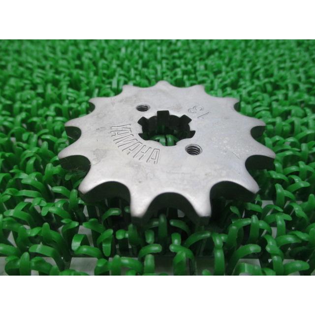 ヤマハ発動機 GT80 ドリブンスプロケット 93811-13019 在庫有