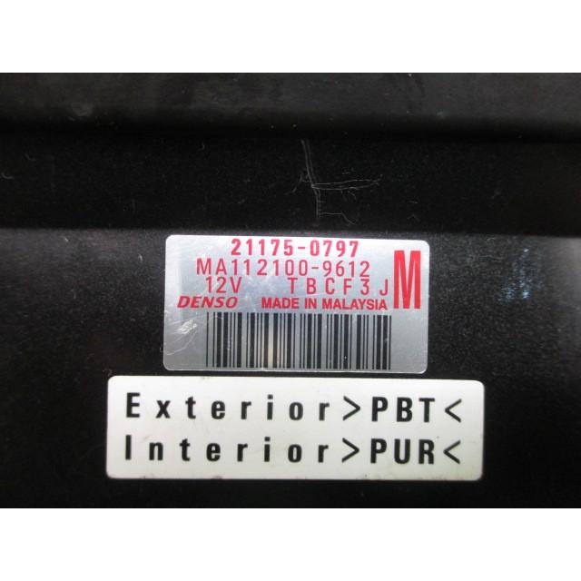 カワサキ（Kawasaki） Ninja250 ECU 純正 中古 バイク 部品 ECM