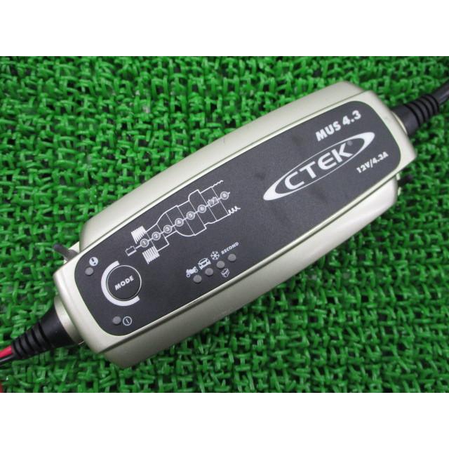 CTEK バッテリーチャージャー 社外 中古 バイク 部品 充電器 機能的