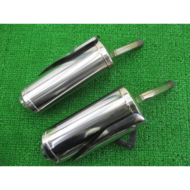 ストリートトリプルR サイレンサーマフラー 左右 2200831/2200832 トライアンフ(TRIUMPH) 純正 中古 SMTTMD41669389*** 2200831 2200832 37 ストリートトリプルR サイレンサーマフラー 左右 2200831/2200832