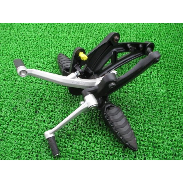 ディアベルストラーダ ステップホルダー 824.3.175.1A/824.3.176.2A ドゥカティ 純正 中古 2014年式外し ZDMG102JBDB018*** 824.3.175.1A 46 ディアベルストラーダ ステップホルダー 824.3.175.1A/824.3.176.2A
