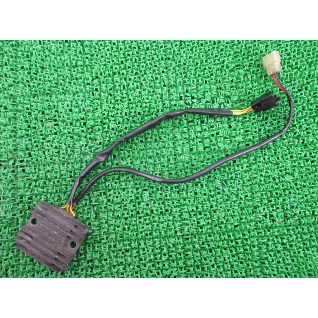 RG125ガンマ レギュレター スズキ 純正 NF13A SH553B-13 08D10 レギュレーター レクチファイアー 機能的問題なし TS200R 【中古】 93 スズキ（SUZUKI） RG125ガンマ レギュレター 純正 中古 バイク 部品