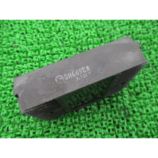 ホンダ（HONDA） CB1300SF レギュレター 純正 中古 バイク 部品