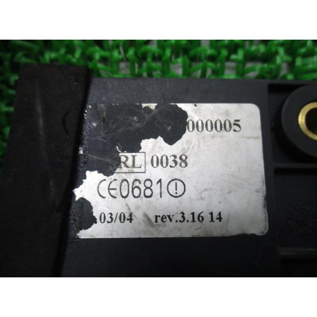 RSV1000R ECU アプリリア 純正 中古 バイク 部品 EL132 SPF000005 機能的問題なし そのまま使える 車検 Genuine 77 RSV1000R ECU アプリリア 純正 中古 バイク 部品 EL132 SPF000005 機能