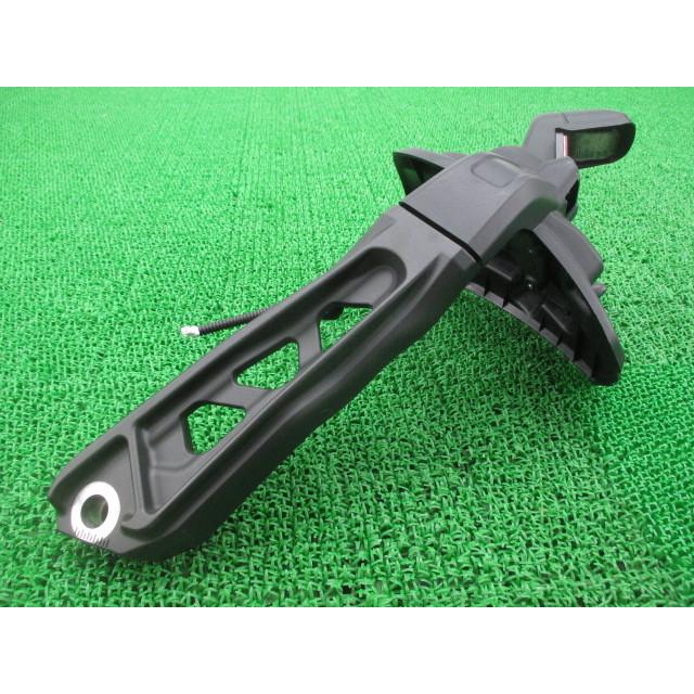 ヤマハ発動機 MT-09 リアフェンダー BS2-21629 ヤマハ 純正 中古 ヤマハ発動機 MT-09 リアフェンダー BS2-21629 ヤマハ 純正 中古