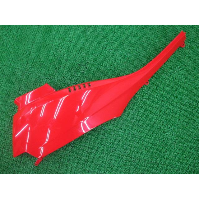 DJ-1R シートカウル 右 赤 ホンダ 純正 中古 バイク 部品 AF12