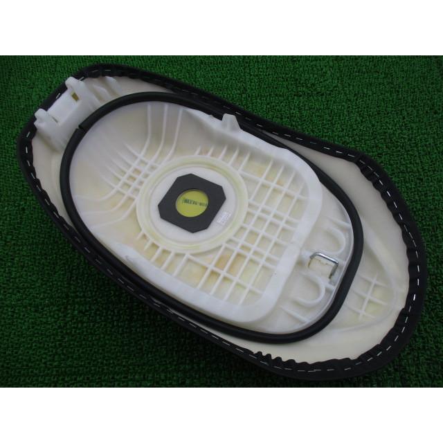 ホンダ（HONDA） トゥデイ シート 純正 中古 バイク 部品 美品 AF61