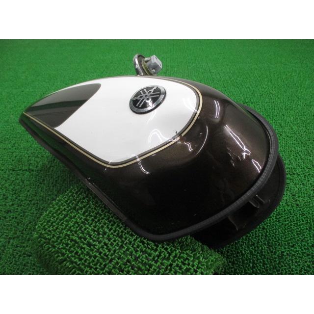 ヤマハ発動機 SR400 タンク 茶M/白 ヤマハ 純正 中古 バイク ヤマハ発動機 SR400 タンク 茶M/白 ヤマハ 純正 中古 バイク