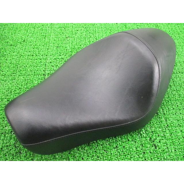 XL883L シート ハーレー 純正 中古 バイク 部品 スポーツスター 05-06