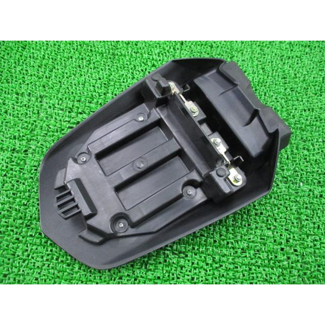 YZF-R1 シングルシートカウル 黒 ヤマハ 純正 中古 バイク 部品 RN12 レア 割れ欠け無し そのまま使える カスタム素材に 車検 Genuine 14 ヤマハ発動機 YZF-R1 シングルシートカウル 黒 ヤマハ 純正 中古
