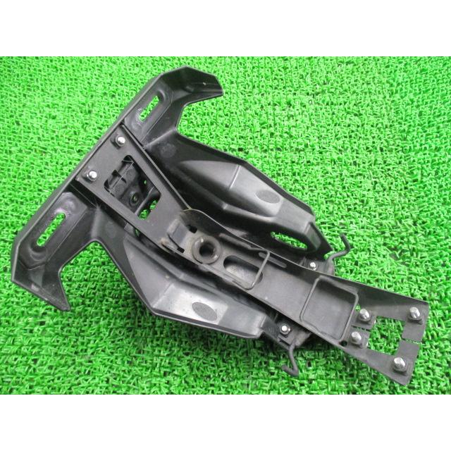 カワサキ（Kawasaki） NINJA400 リアフェンダー 35019-0639/35019-0640