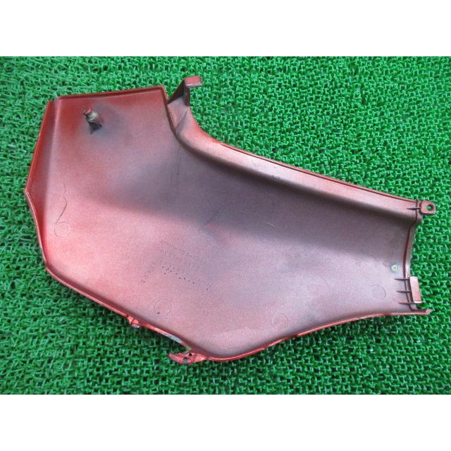 ジェイド S サイドカバー 右 赤 83600-KBH-0000 ホンダ 純正 中古 バイク 部品 MC23 コケキズ無し 割れ欠け無し そのまま使える JADE 7 ジェイド S サイドカバー 右 赤 83600-KBH-0000 ホンダ 純正 バイク