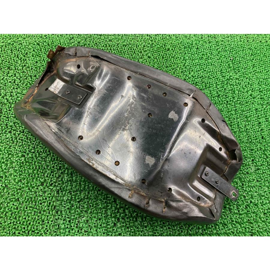FXDL1450 シート 1HD1GDV13YY324*** 社外 中古 バイク 部品 96-03年式 カスタム素材に 修復素材に ダイナローライダー Zm_2