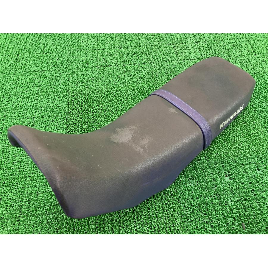 カワサキ Dトラッカー KLX250 シート 紫 53001-1691 純正 中古 カワサキ Dトラッカー KLX250 シート 紫 53001-1691 純正 中古