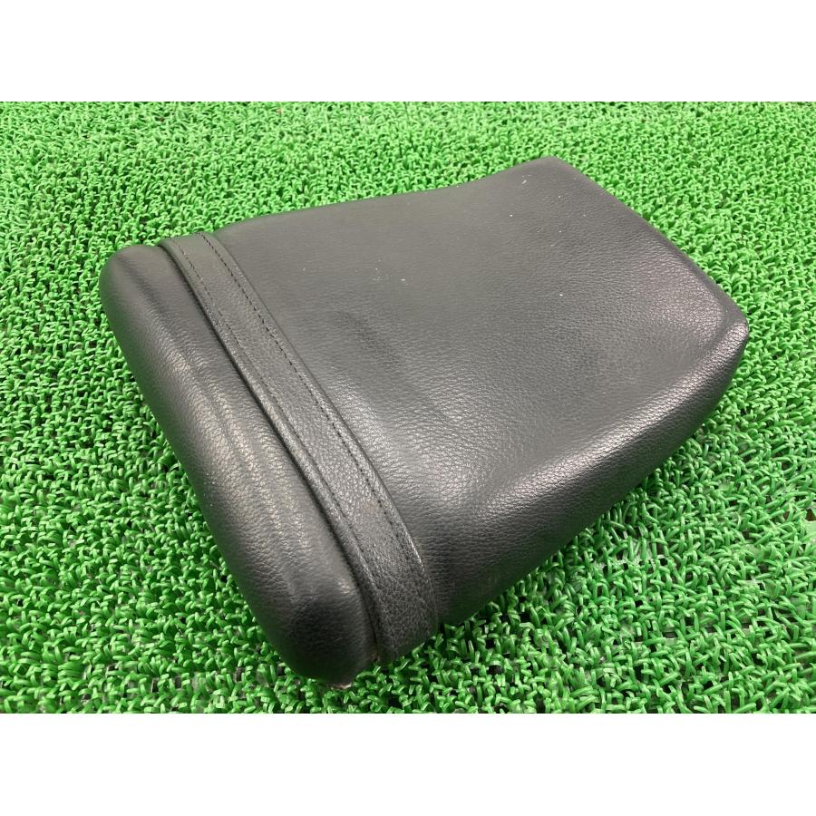 カワサキ（Kawasaki） ZXR250 タンデムシート 純正 中古 バイク 部品