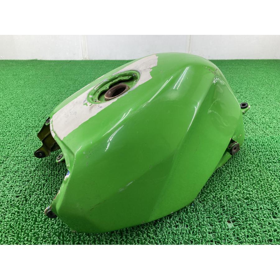 カワサキ ZXR400 タンク 緑 純正 中古 バイク 部品 ZX400L カワサキ ZXR400 タンク 緑 純正 中古 バイク 部品 ZX400L